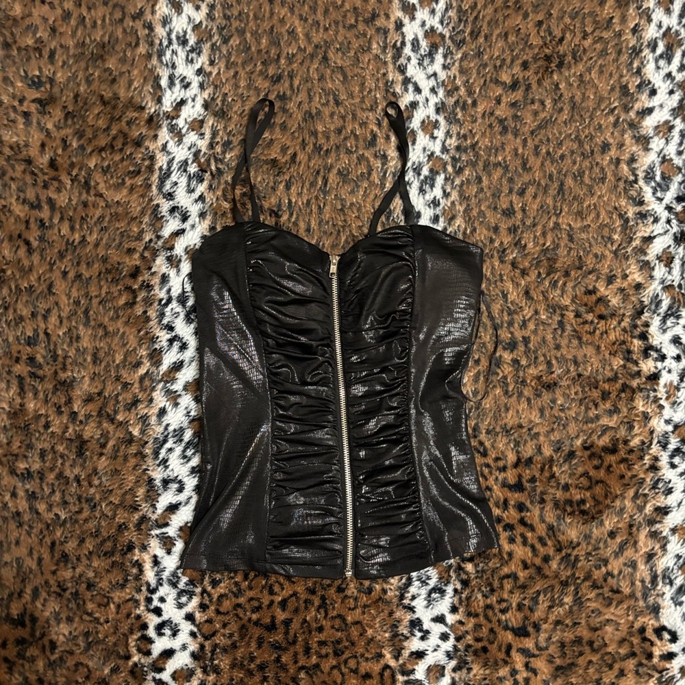 Seductions Black Ruched Tank Top Zip Up